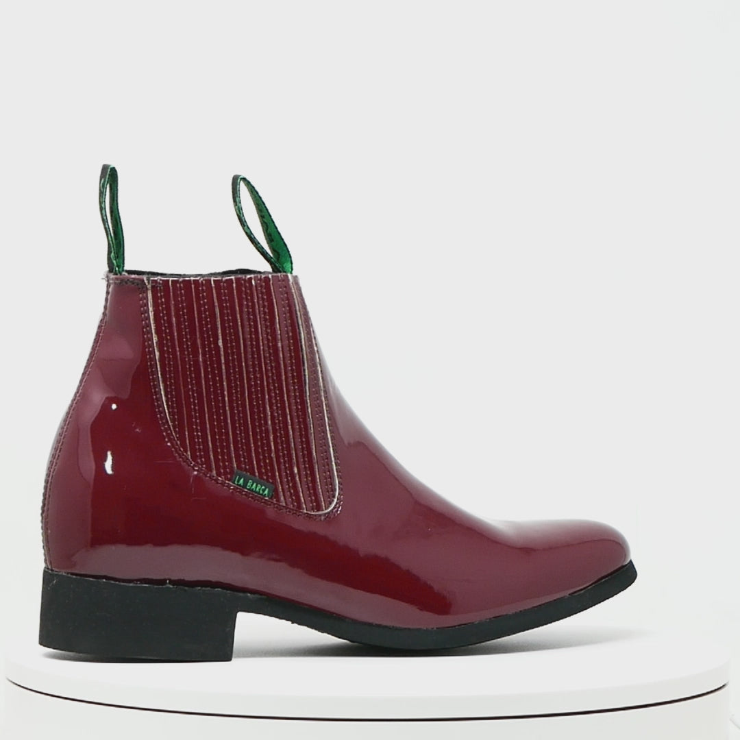 botines-charros-de-charol-color-vino