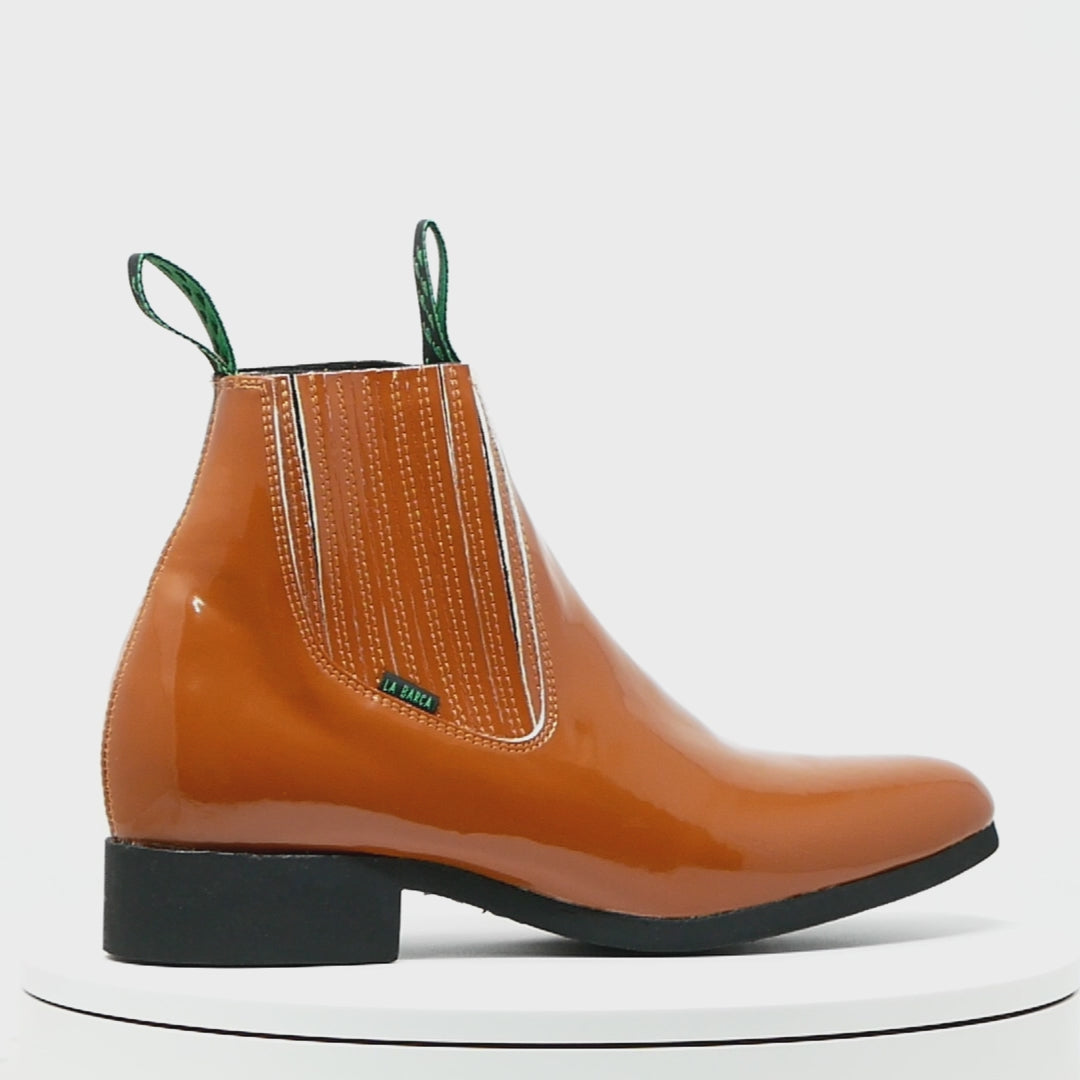 Botín charro de charol con suela de hule color naranja - Botín La Barca
